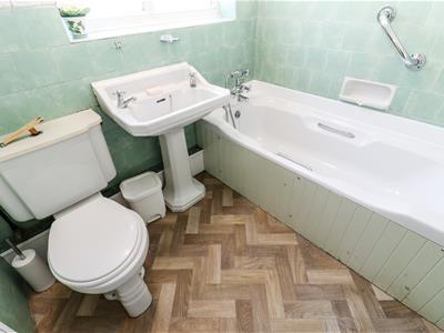 Picture 19